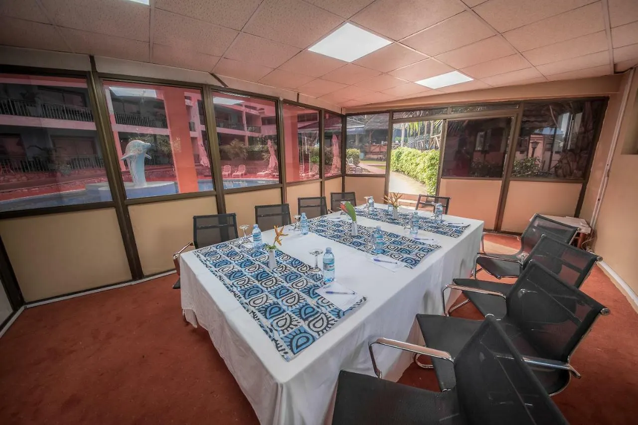 Dolphin Suites Kampala 3*,  Oeganda